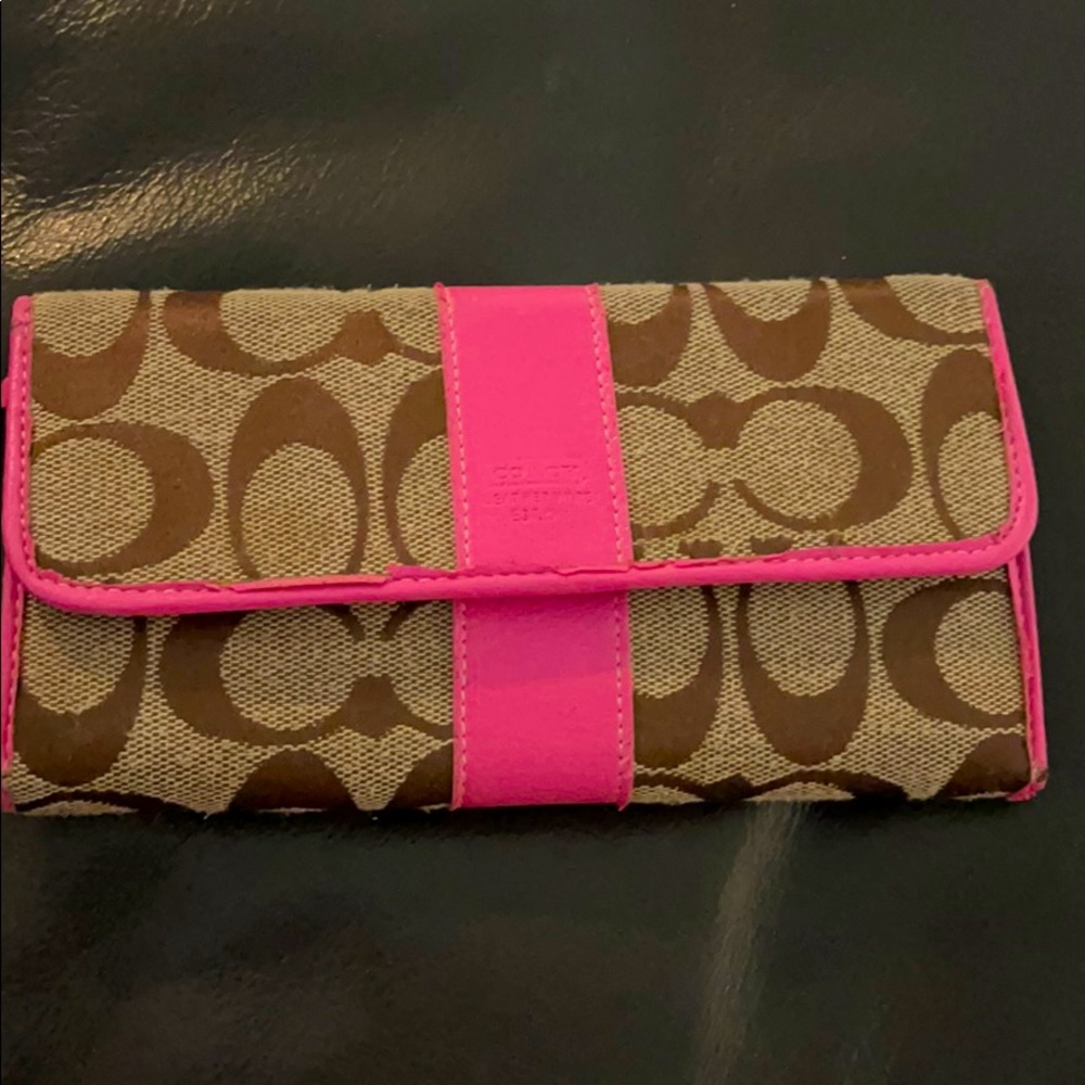 Coach Wallet Pink